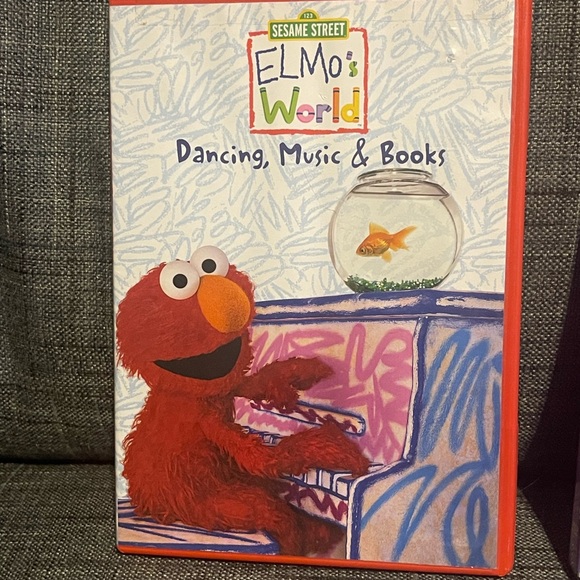 Sesame Street Elmo DVD Set Dancing, Music, & Books, The Best Of Elmo - Picture 3 of 8
